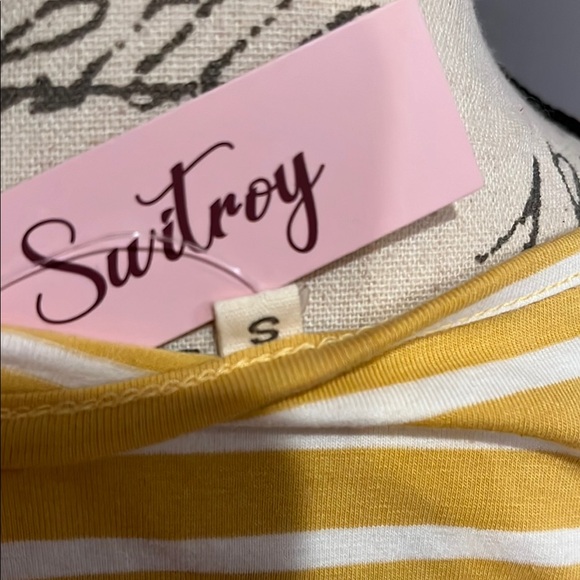 Yellow Small Striped Tunic Top NWT - Picture 3 of 3